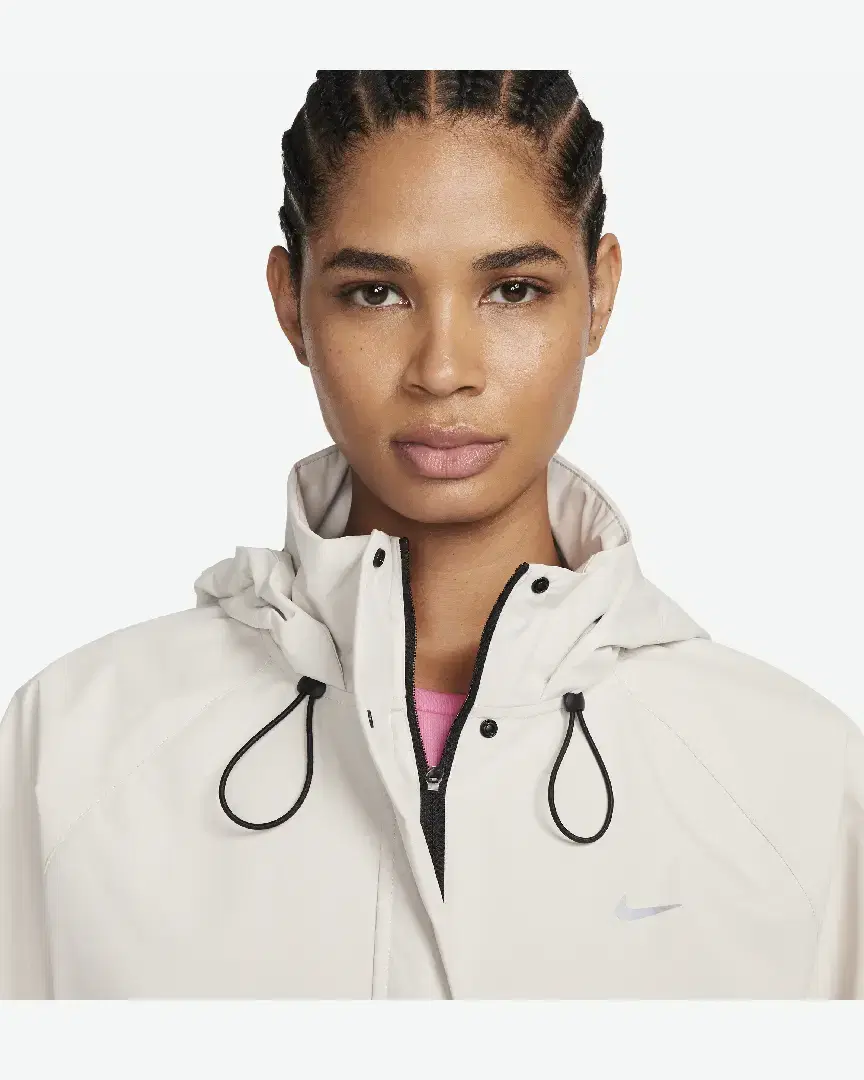 Veste Nike Storm-Fit Swift W - FB7492-104 (2) au meilleur prix !