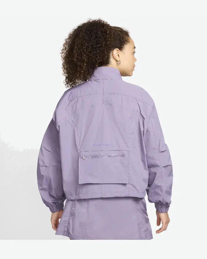 Veste Repel Uv Nike Trail W - FN5925-509 (1) au meilleur prix !