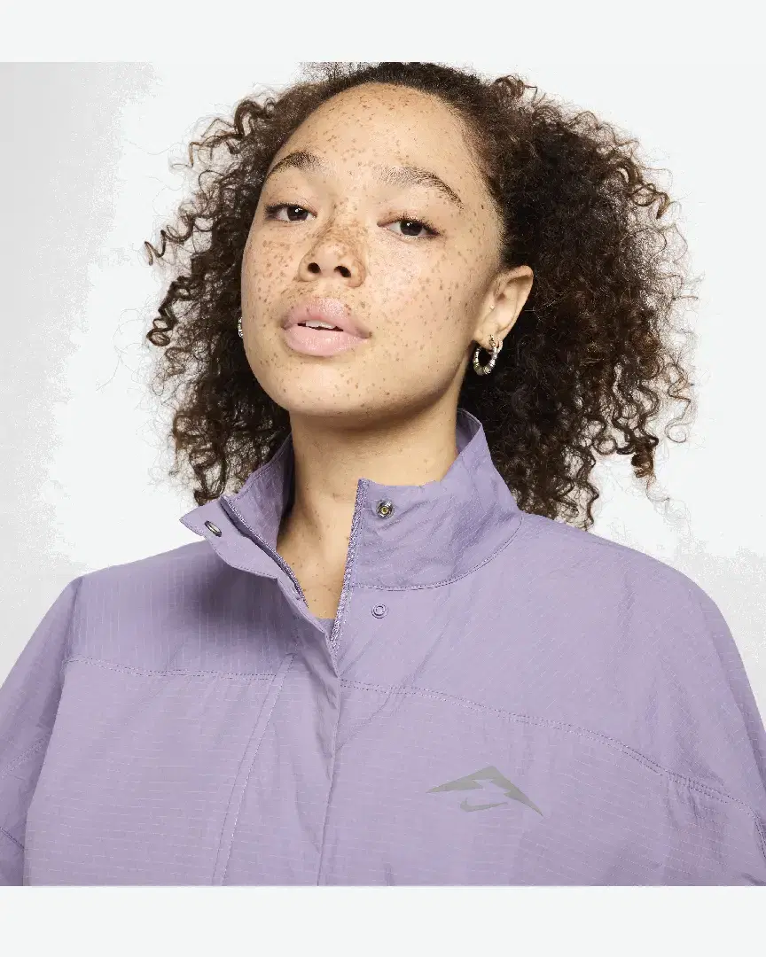 Veste Repel Uv Nike Trail W - FN5925-509 (2) au meilleur prix !