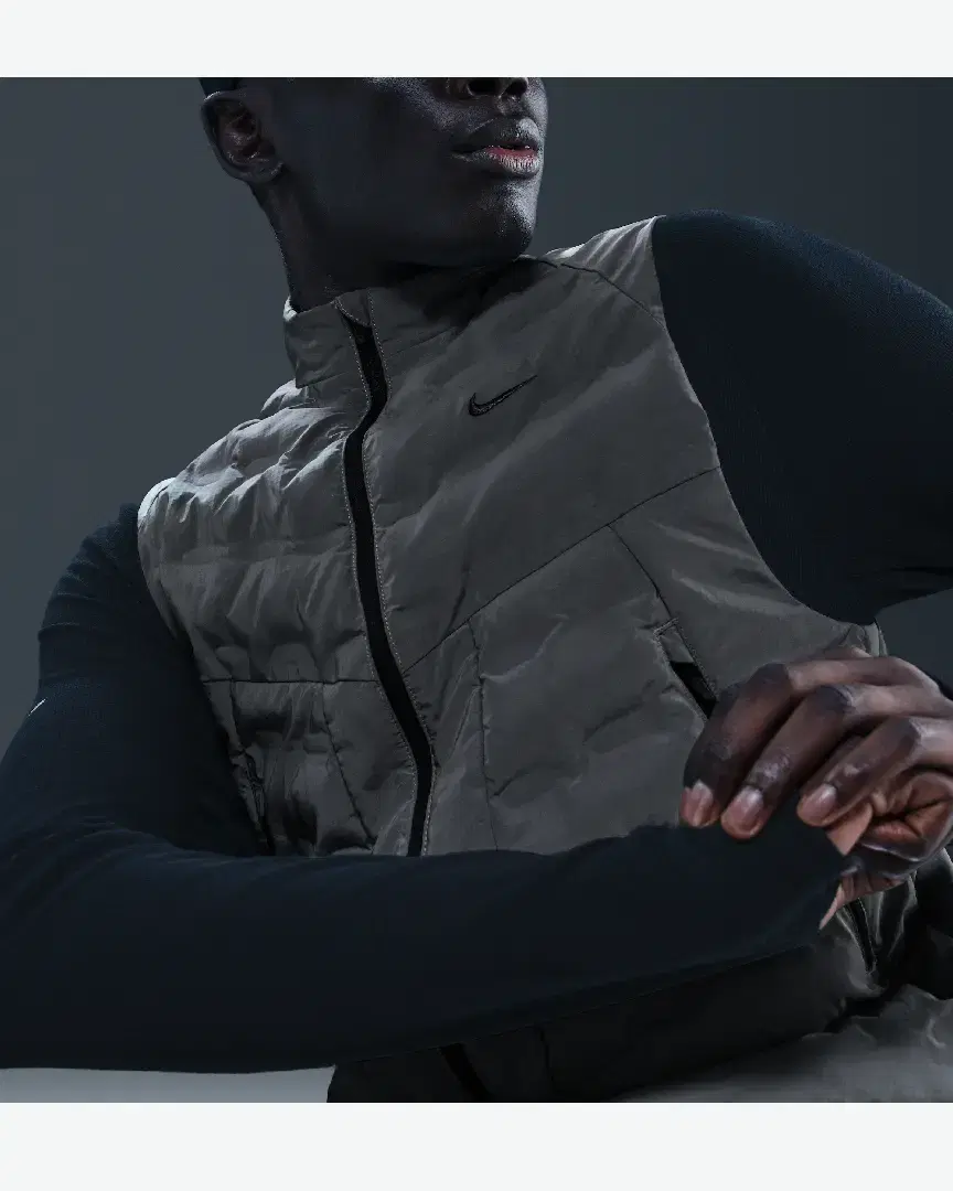 Veste Sans Manches À Motif Réfléchissant Nike Therma-Fit Adv M - IM6278-027 (2) au meilleur prix !