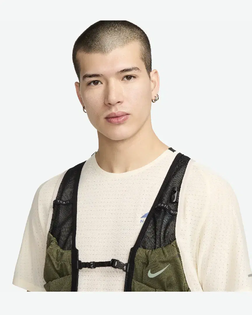 Veste Sans Manches Nike Trail 2.0 M - FZ7438-047 (2) au meilleur prix !