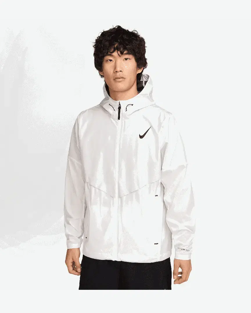 Veste Storm-Fit Aerogami Nike Aeroswift M - FZ9039-121 (0) au meilleur prix !