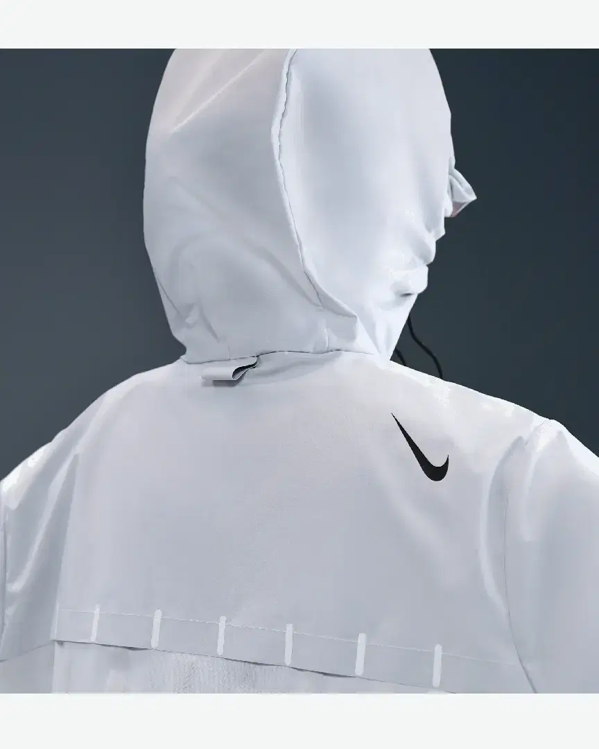 Veste Storm-Fit Nike Aeroswift Aerogami W - FZ3396-100 (1) au meilleur prix !