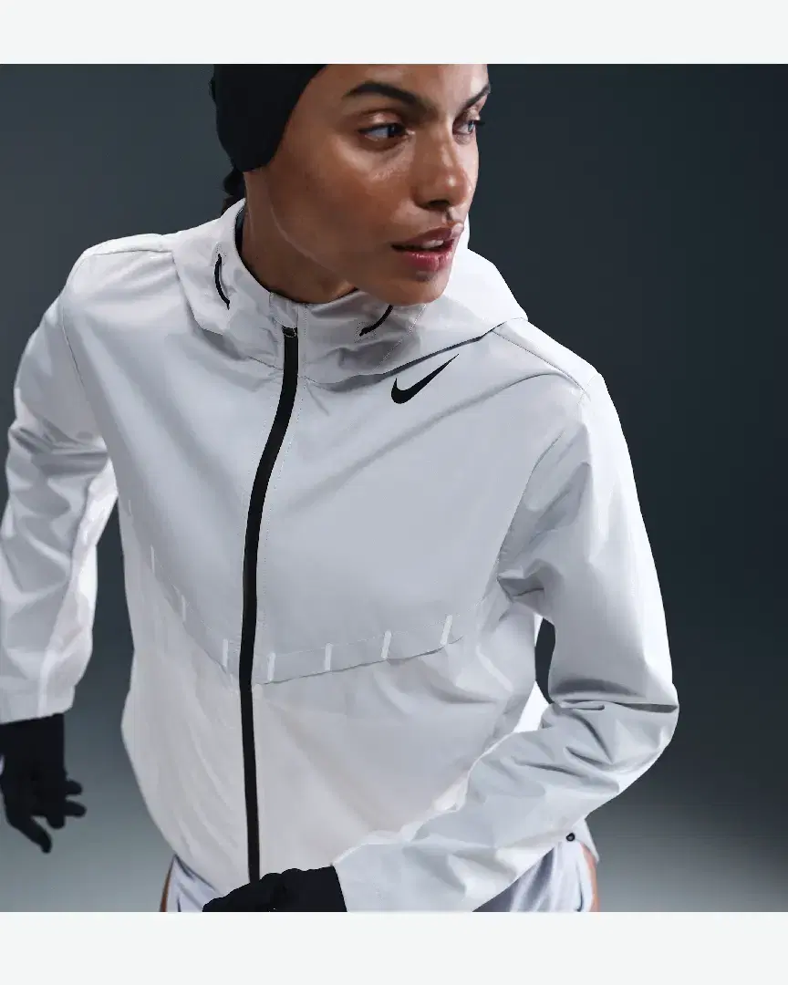 Veste Storm-Fit Nike Aeroswift Aerogami W - FZ3396-100 (2) au meilleur prix !